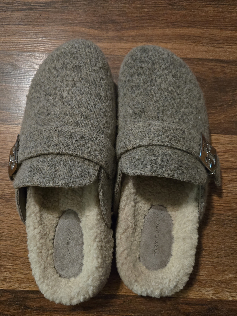 Tory Burch Mellow Faux Shearling Mules in Fog Gray NEW WITHOUT BOX